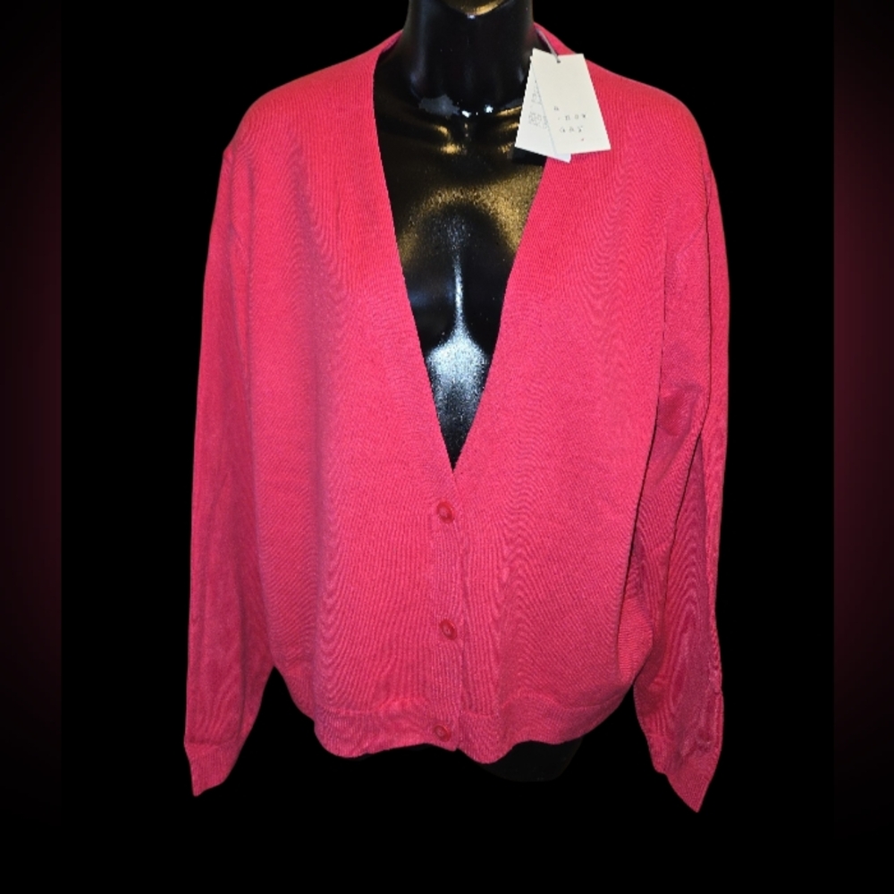 Womens 3 Button Front V Neck Cardigan Pink Size Medium New Minimumist - Picture 5 of 17